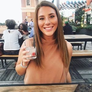Meet your Posher, Courtney